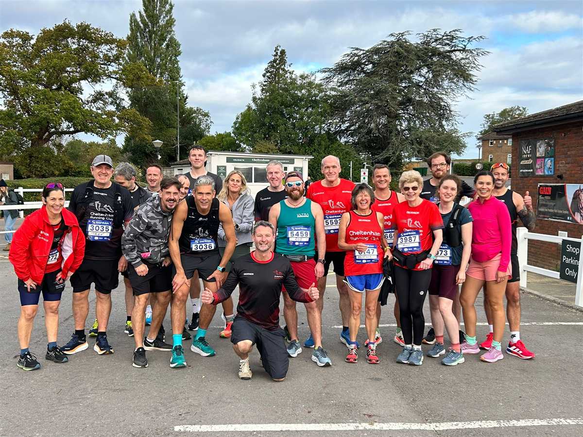 CRWC runners gathered before Run Cheltenham